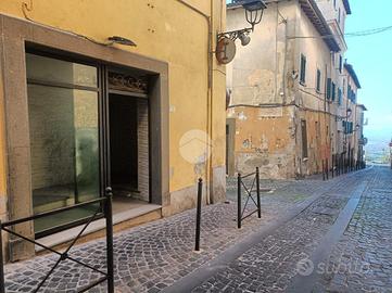 BOX A MONTE PORZIO CATONE