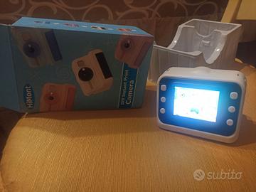Macchina fotografica istantanea