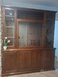 Mobili rustici in castagno