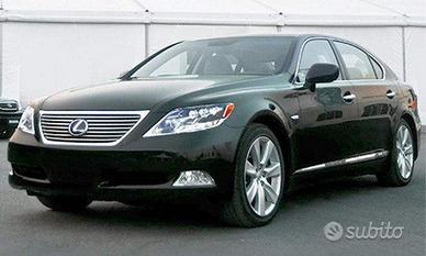 Parabrezza Lexus LS 600h