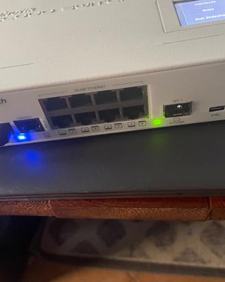 Mikrotik cloud router switch