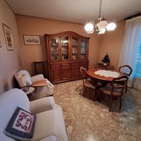 Sala in legno stile provenzale