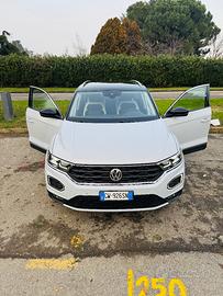 Volkswagen T-Roc 2019