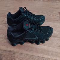 Nike Shox nere