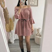 Vestito in velluto rosa cipria