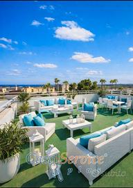 Immobile indipendente con terrazza vista mare