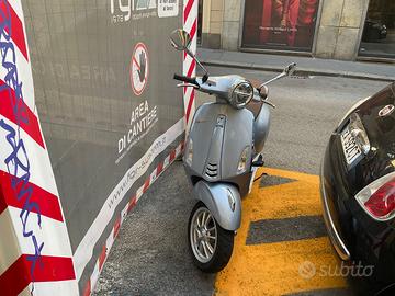 Piaggio Vespa 50 Primavera - 2023