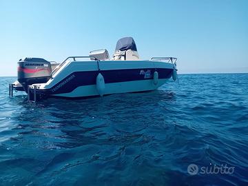 Tecnomariner stealth opera 5.65 mt