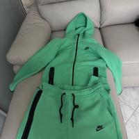 tuta Nike tech completa 