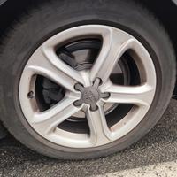 Cerchioni Audi più gomme invernali 