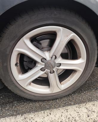 Cerchioni Audi più gomme invernali 