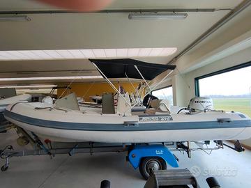 Gommone Joker Boat 470 + Motore 40Hp + Rimorchio