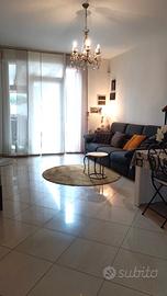 Villetta ben rifinita con giardino