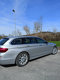 BMW 520 Luxury 190cv