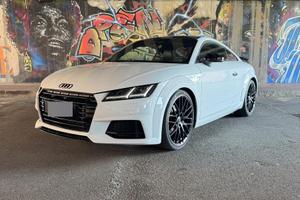 Coupe 2.0 tfsi S line s-tronic COMPETITION
