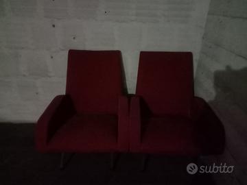 Poltroncine imbottite, look vintage Cinema anni 70