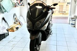 YAMAHA TMAX 500
