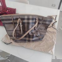 Borsa Burberry