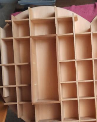 bacheca artigianale in legno cuoriforme cm.69x58