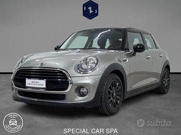 MINI Mini 5 porte Cooper D 1.5 D Cooper D Boo...