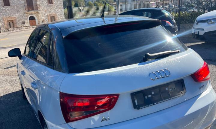 Audi A1 1.4 TFSI S tronic Ambition