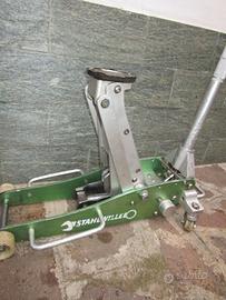 Cric sollevatore auto OMCN/STAHLWILLE