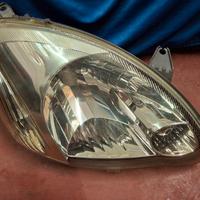 fanale toyota yaris 03 05