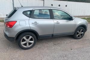 NISSAN QASHQAI 1.5 DCI