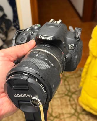 Canon EOS 700D con Tamron  16-300mm
