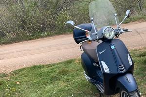 Vespa Primavera 125