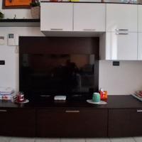 Arredo completo parete soggiorno