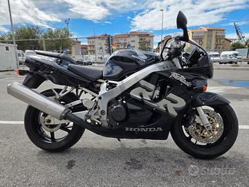 Honda CBR 900 RR Fireblade  Solo 21.000km