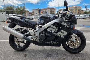 Honda CBR 900 RR Fireblade  Solo 21.000km