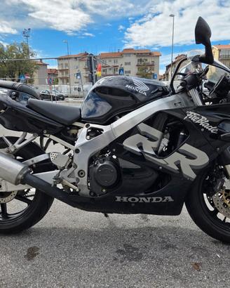Honda CBR 900 RR Fireblade  Solo 21.000km