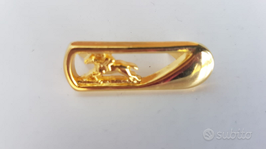 Accessori dorati pelletteria