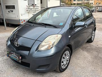 Toyota Yaris 1.0 69CV 12 MESI DI GARANZIA NUOVA