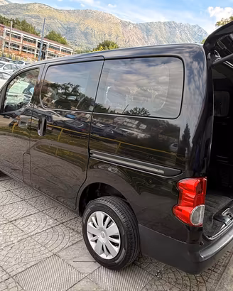 Nissan Evalia 1.5 dCi 8V 110 CV n-tec garantita 12