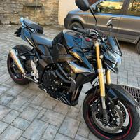 Suzuki GSR 750 2013