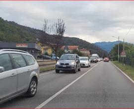 Locale 120 metri