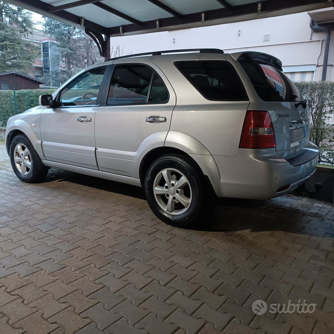 Kia Sorento 2010 photo 2