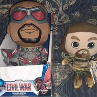 2 Peluche supereroi Aquaman,Falcon marvel avengers