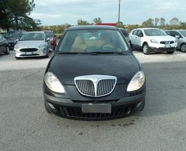 LANCIA - Ypsilon - 1.3 MJT Oro Bianco