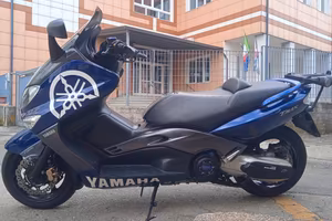  tmax 2006 abs