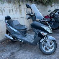 Sym Joyride 200 - 2011