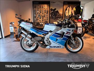 SUZUKI RGV 250