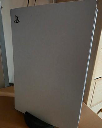 PLAYSTATION 5 CON DISCO