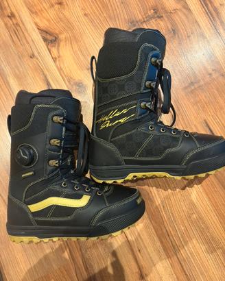 Scarponi snowboard vans invado pro nuovi tg43