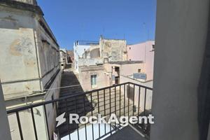 Appartamento di 179 m² con 3 locali a Casarano