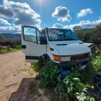 IVECO Daily cassone con cabina allungata