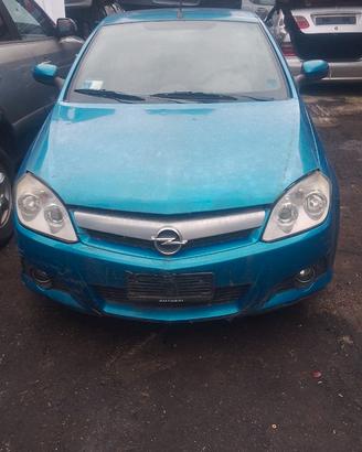 OPEL TIGRA TWINTOP DIESEL PER RICAMBI